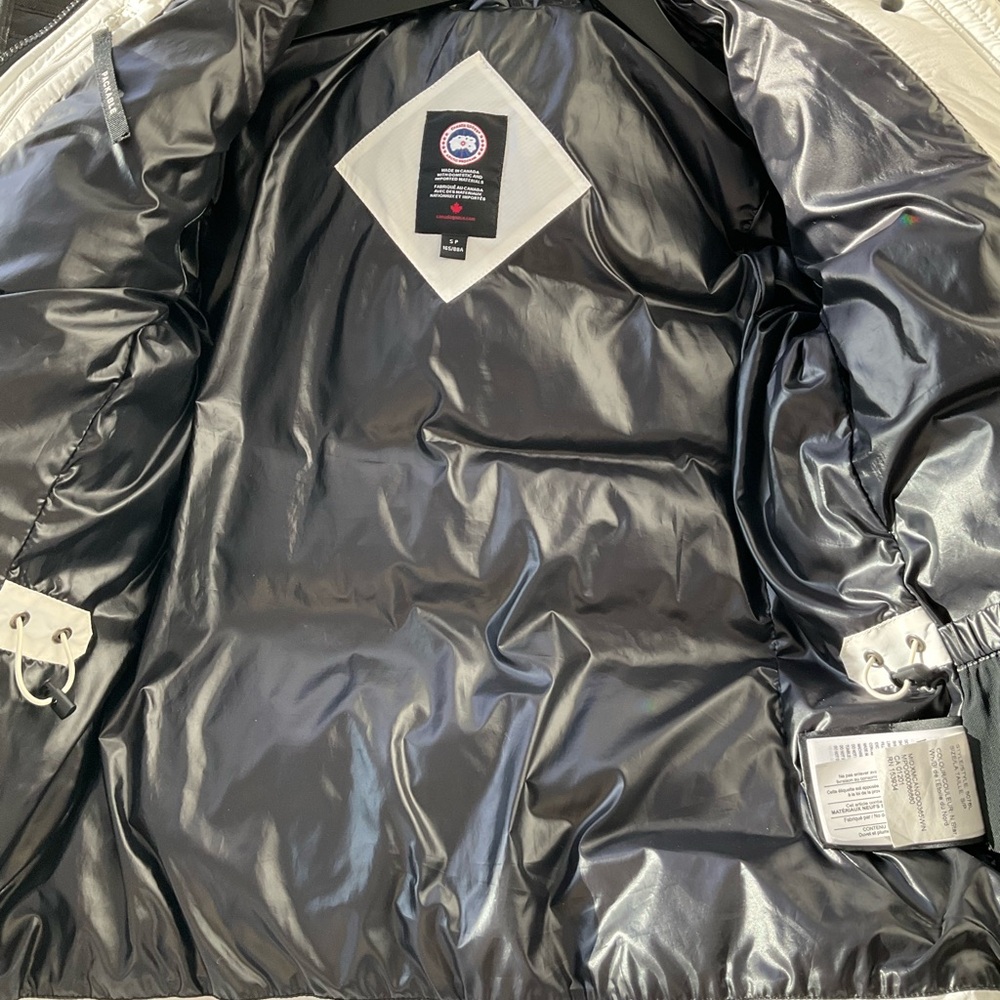 Canada Goose Alliston Puffer New w/tags Women Size Small - Picture 10 of 12